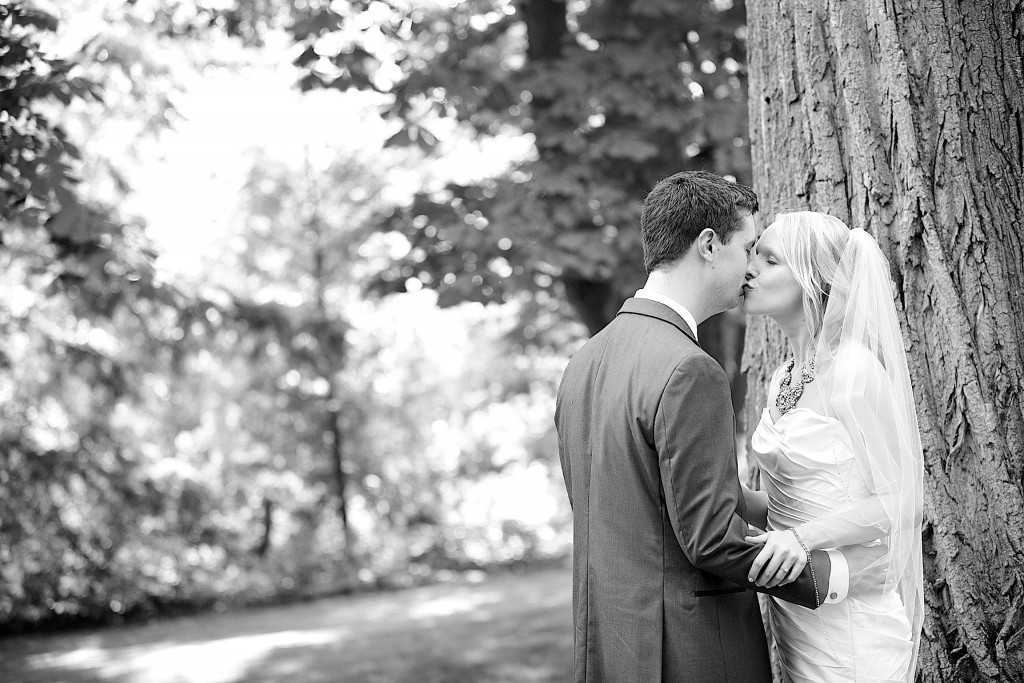 wedding photography tree|black and white tree wedding photo