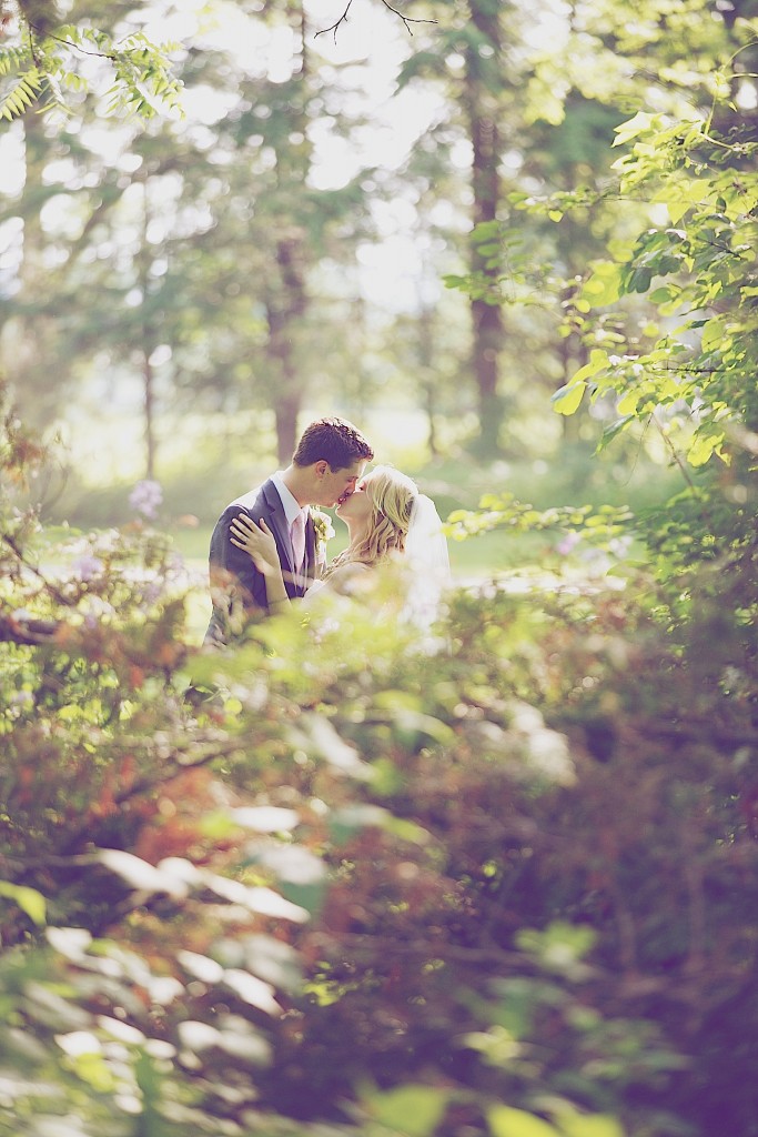 romantic outdoor wedding photography bride and groom |penryn park wedding