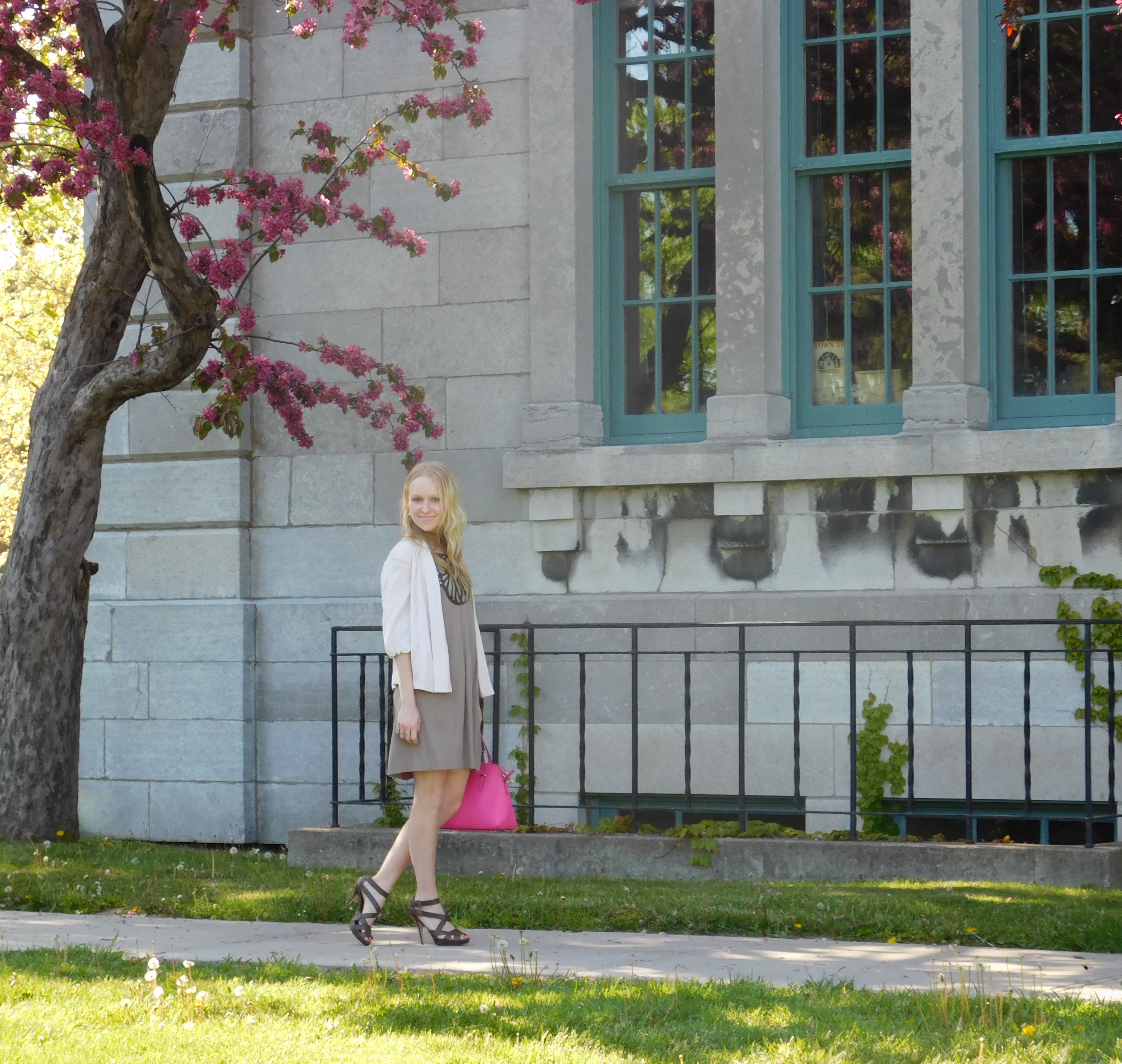 struckblog canadian blogger neutral spring dresses