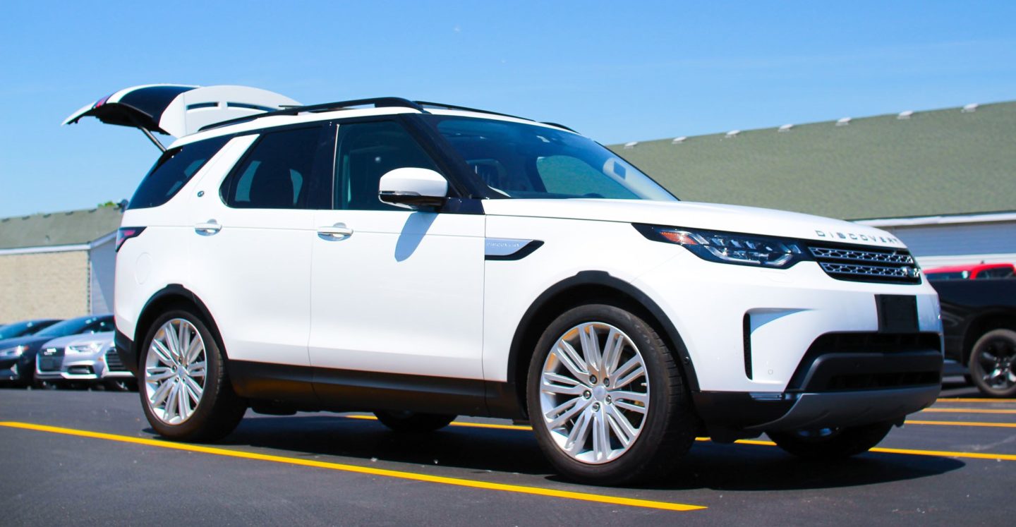 2017 Land Rover Discovery in white with trunk open 